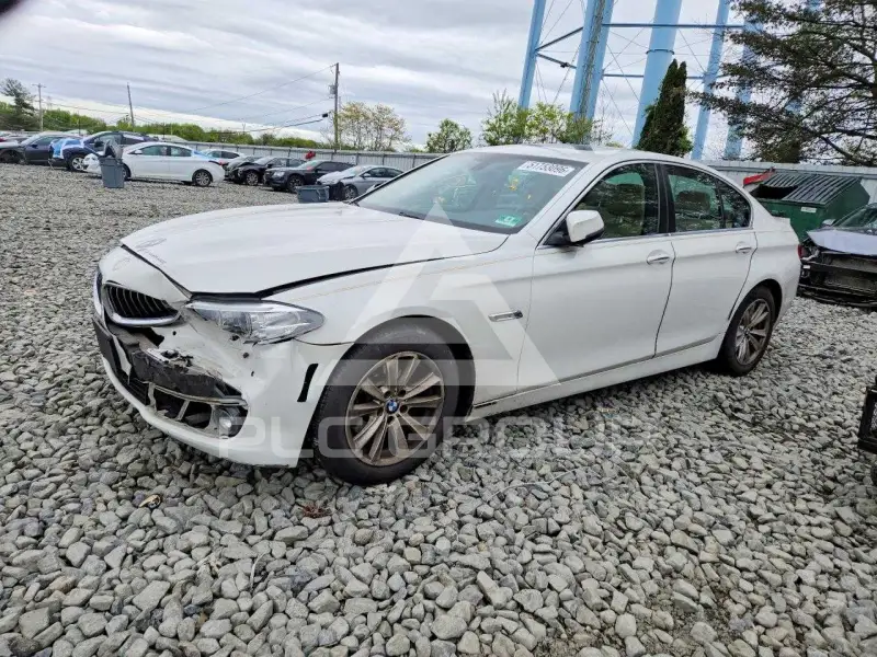 2016 BMW 528 фото