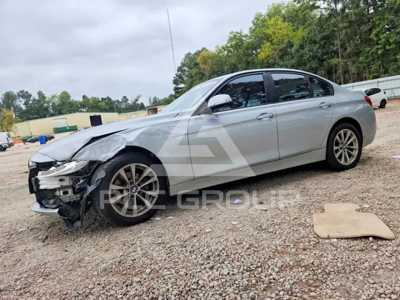 2016 BMW 320 photo