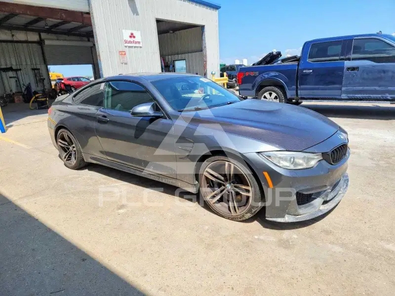 2016 BMW M4 фото