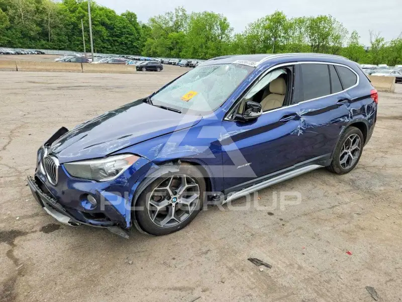 2016 BMW X1 photo