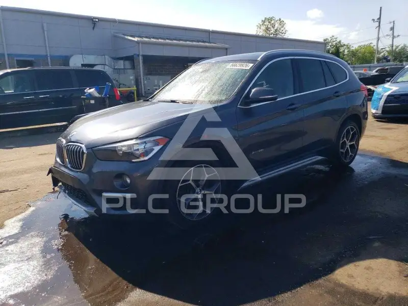 2016 BMW X1 photo