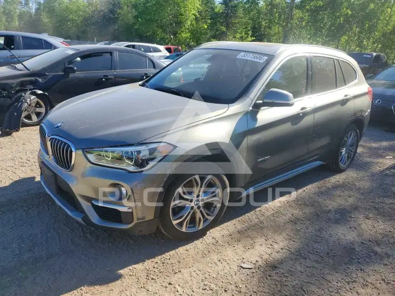 2016 BMW X1 фото