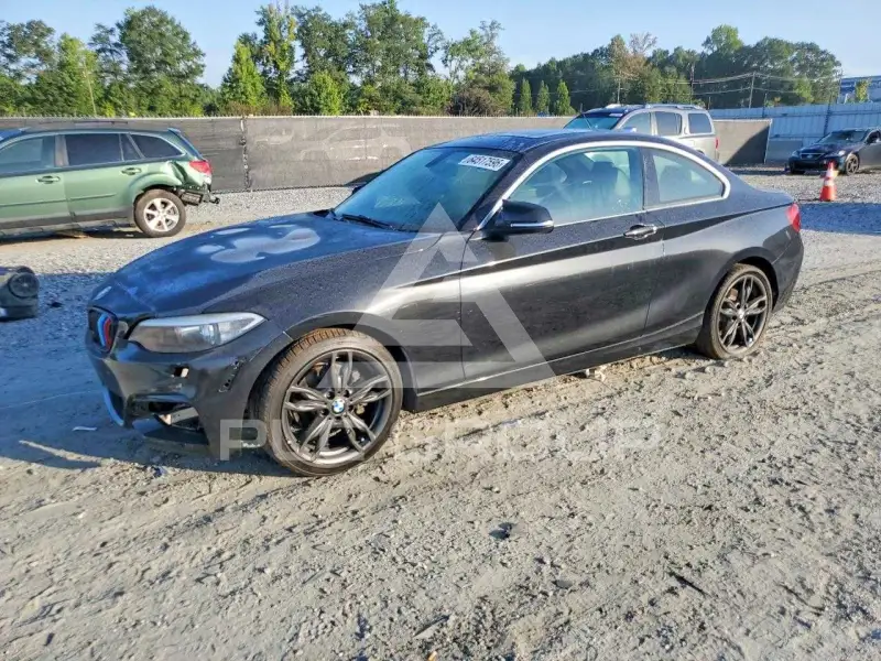 2016 BMW 228 photo