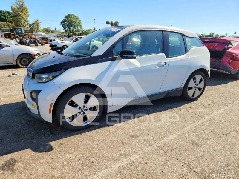 2016 BMW I3 фото