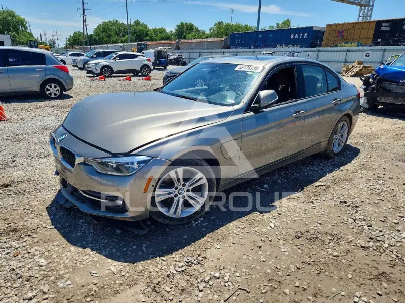 2016 BMW 330 photo