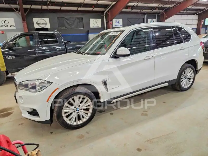 2016 BMW X5 фото