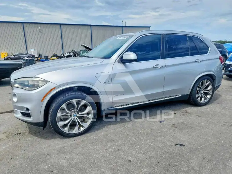 2016 BMW X5 фото