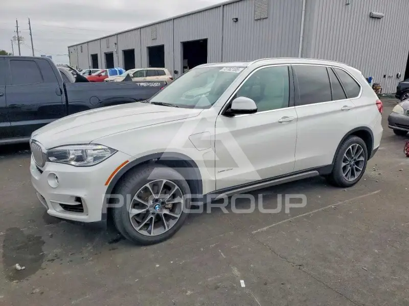 2016 BMW X5 фото