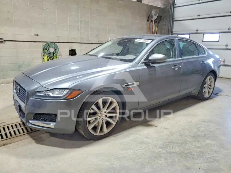2016 Jaguar XF фото