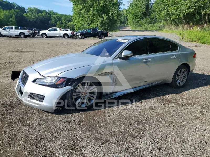 2016 Jaguar XF фото