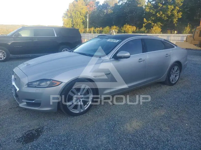 2016 Jaguar XJ фото