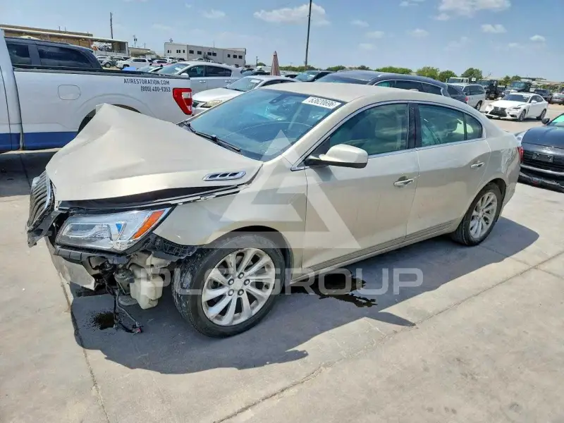 2016 Buick LACROSSE photo