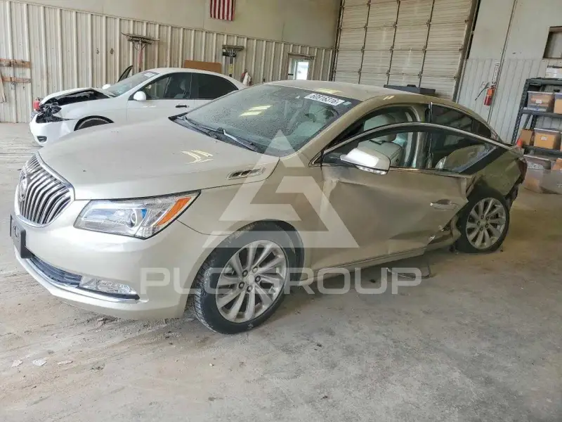 2016 Buick LACROSSE photo