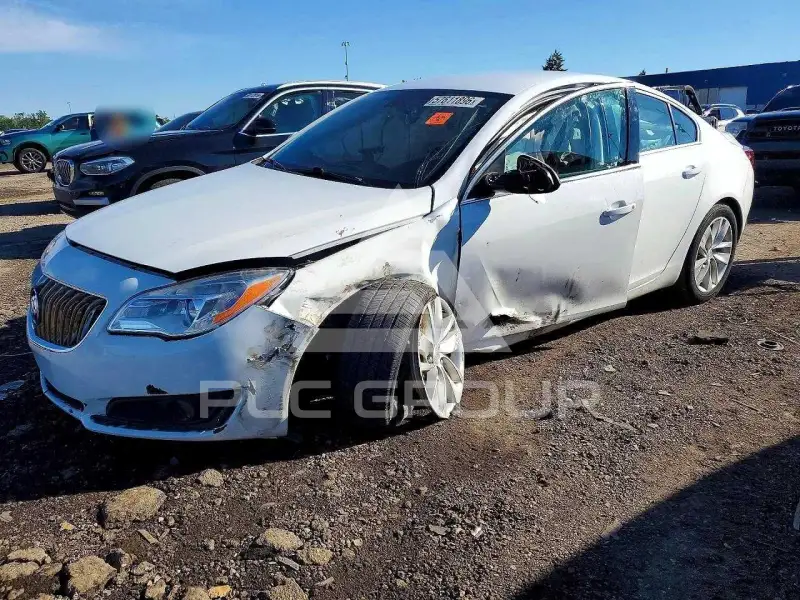 2016 Buick REGAL photo