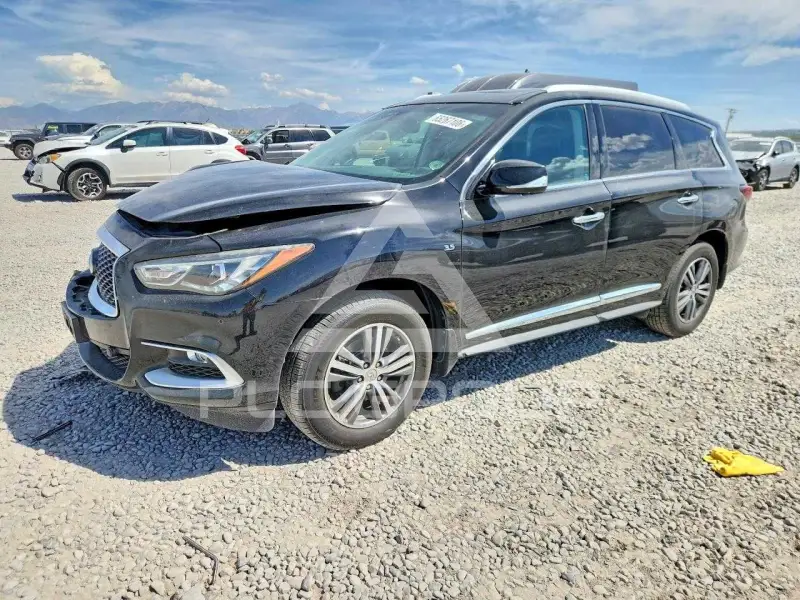 2016 Infinity QX60 photo