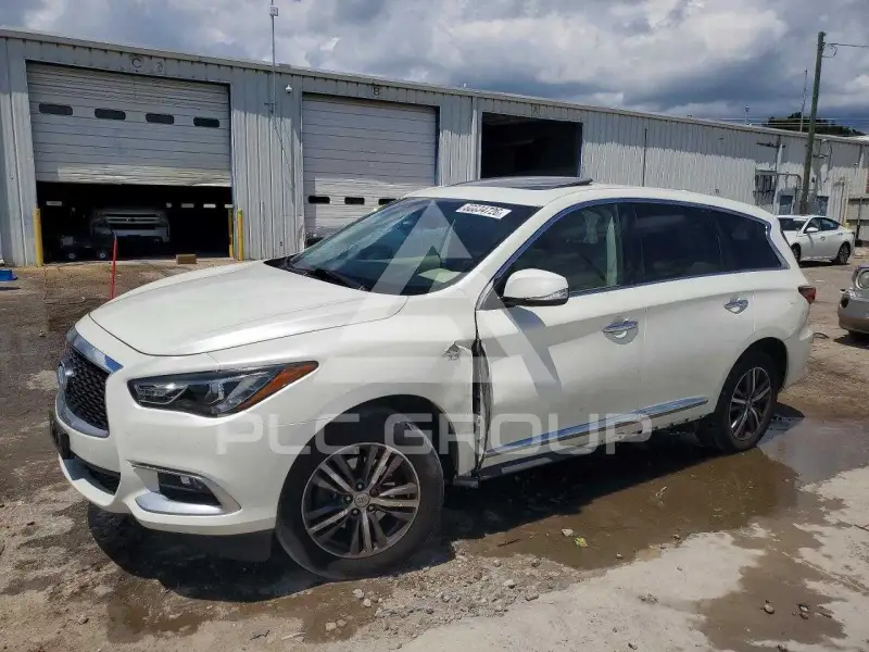 2016 Infinity QX60 photo