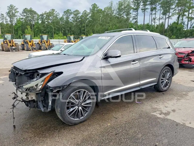 2016 Infinity QX60 photo