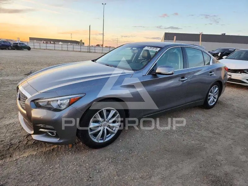 2016 Infinity Q50 фото