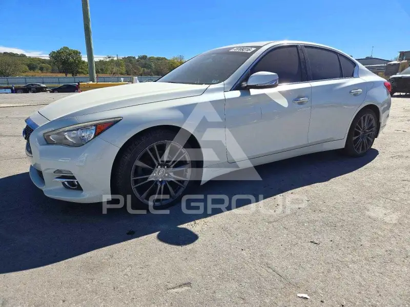 2016 Infinity Q50 фото