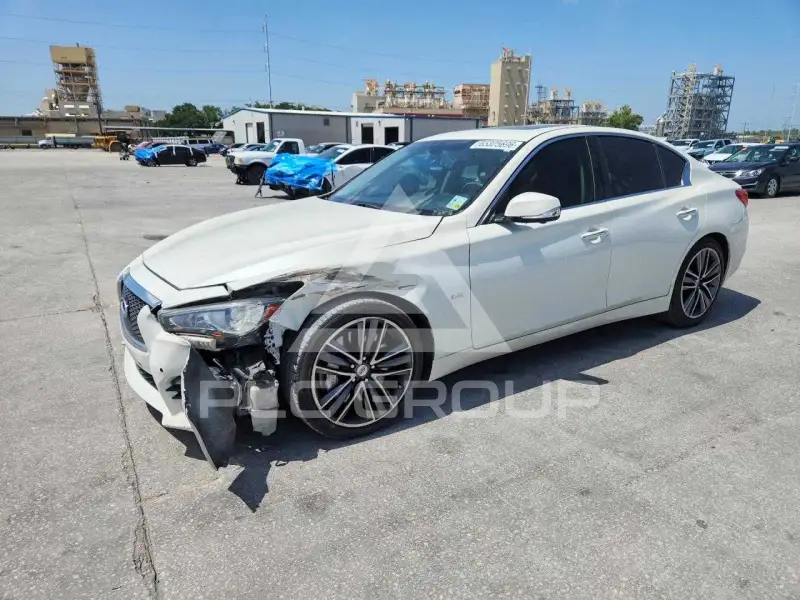 2016 Infinity Q50 фото