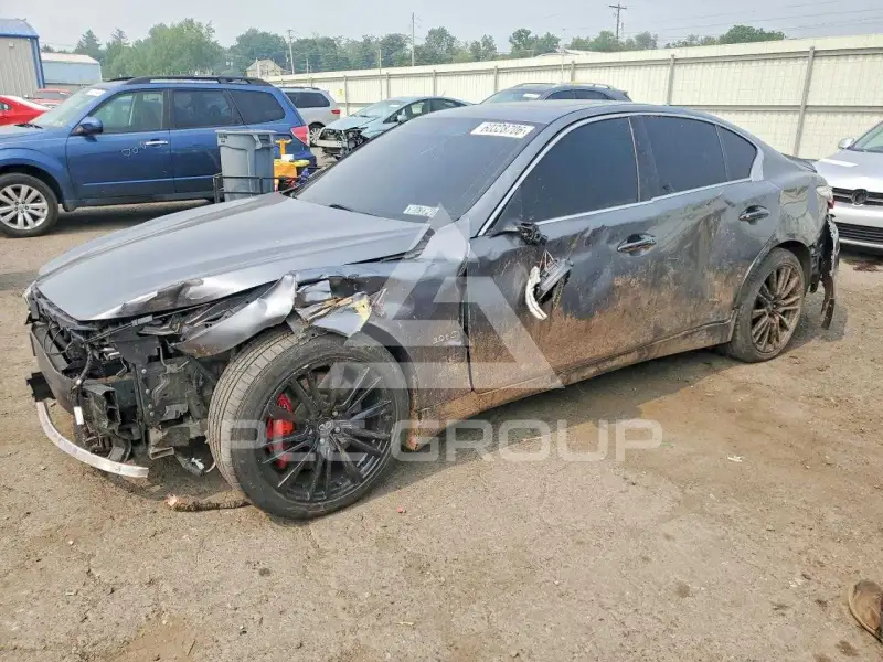 2016 Infinity Q50 фото