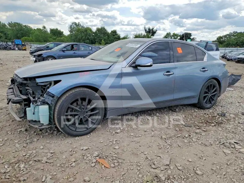 2016 Infinity Q50 фото