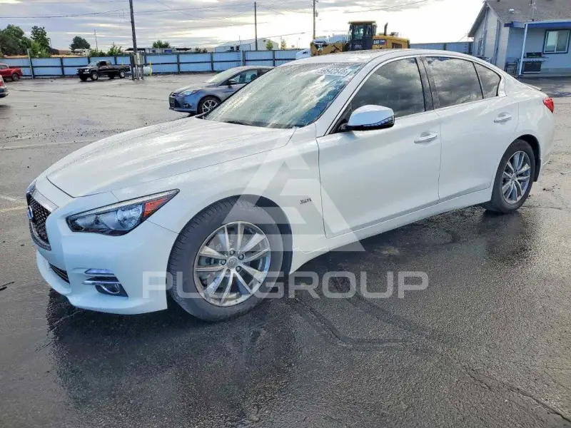 2016 Infinity Q50 фото