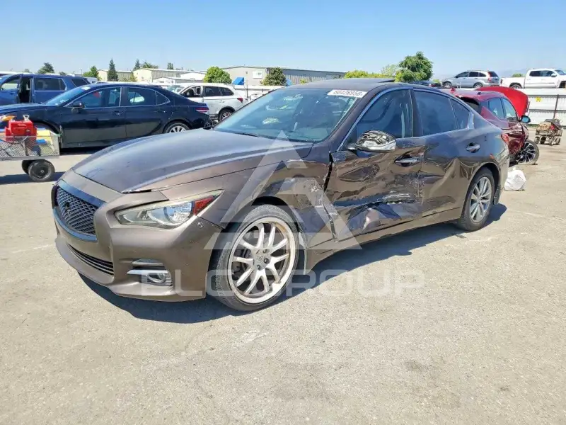 2016 Infinity Q50 фото