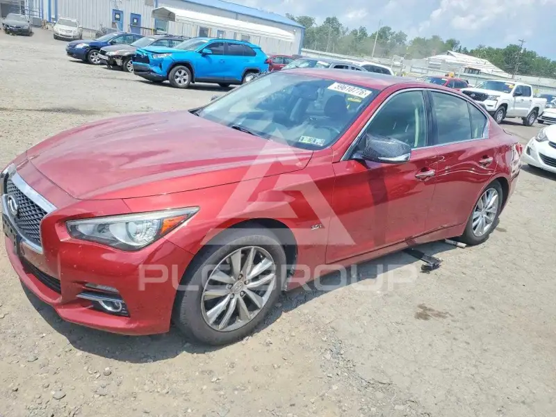 2016 Infinity Q50 photo