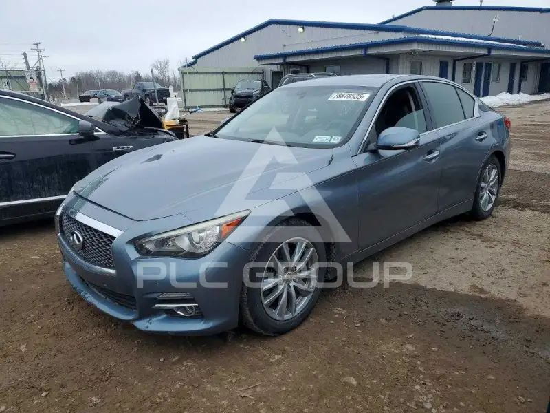 2016 Infinity Q50 фото