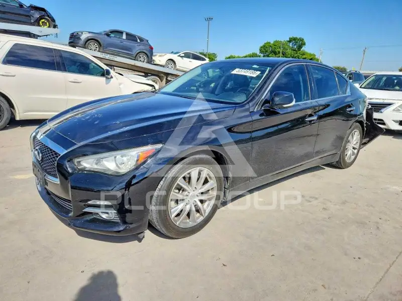 2016 Infinity Q50 фото