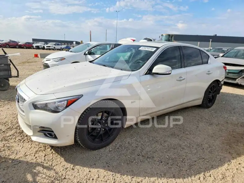 2016 Infinity Q50 фото