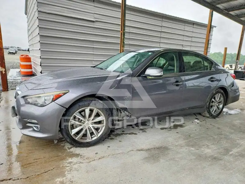 2016 Infinity Q50 photo