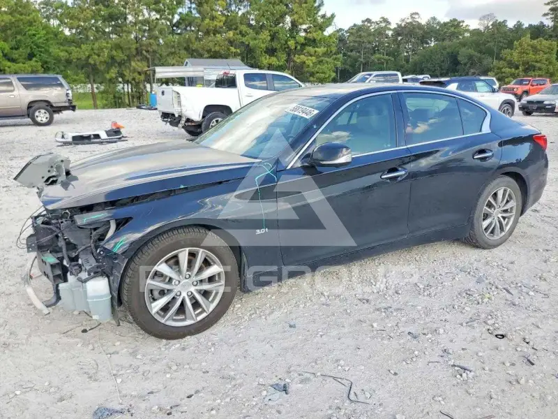 2016 Infinity Q50 photo