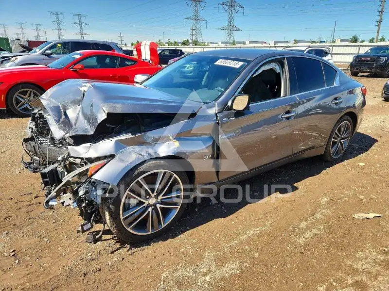 2016 Infinity Q50 photo