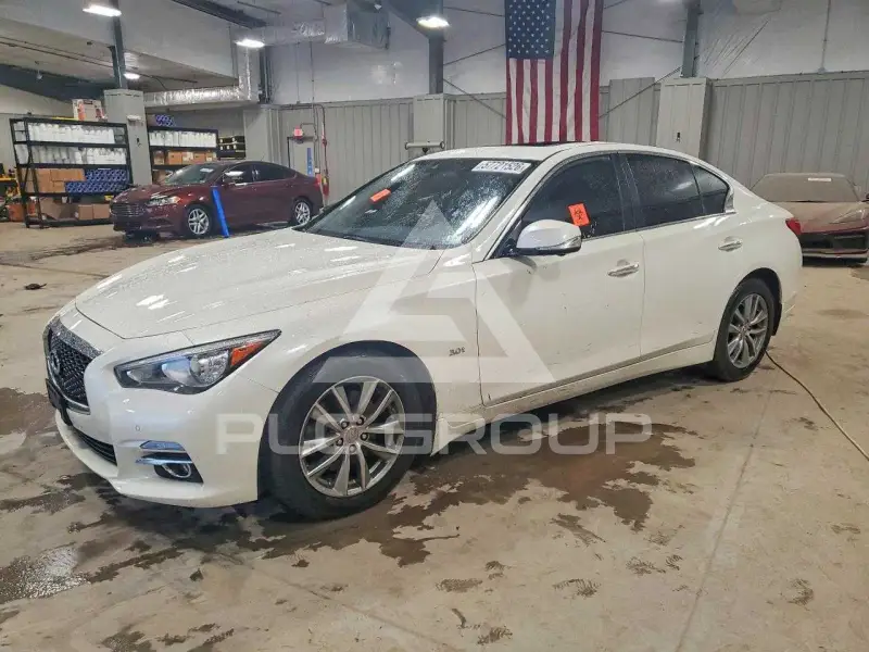 2016 Infinity Q50 photo