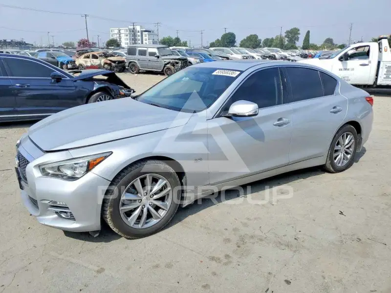 2016 Infinity Q50 фото