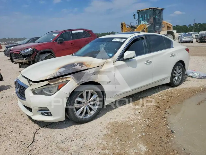 2016 Infinity Q50 фото