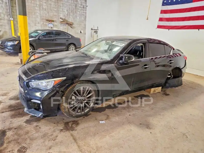 2016 Infinity Q50 фото