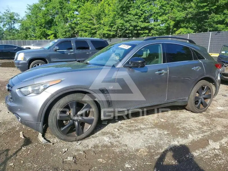 2016 Infinity QX70 фото