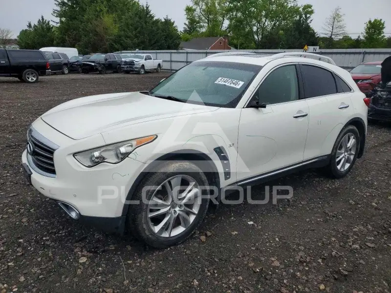 2016 Infinity QX70 фото