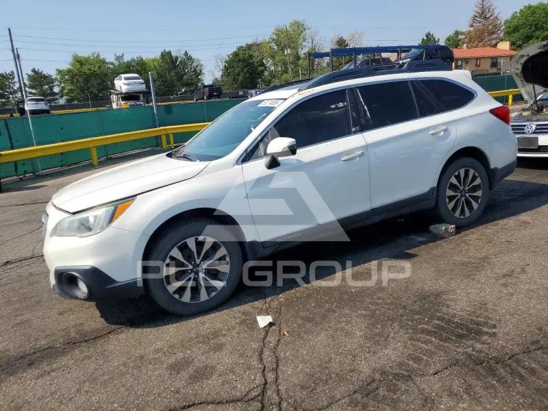 2016 Subaru Outback photo