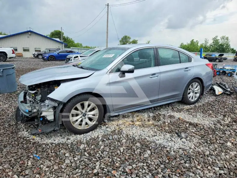 2016 Subaru Legacy photo
