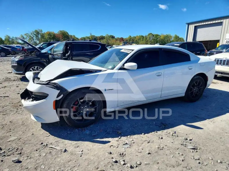 2016 Dodge CHARGER photo