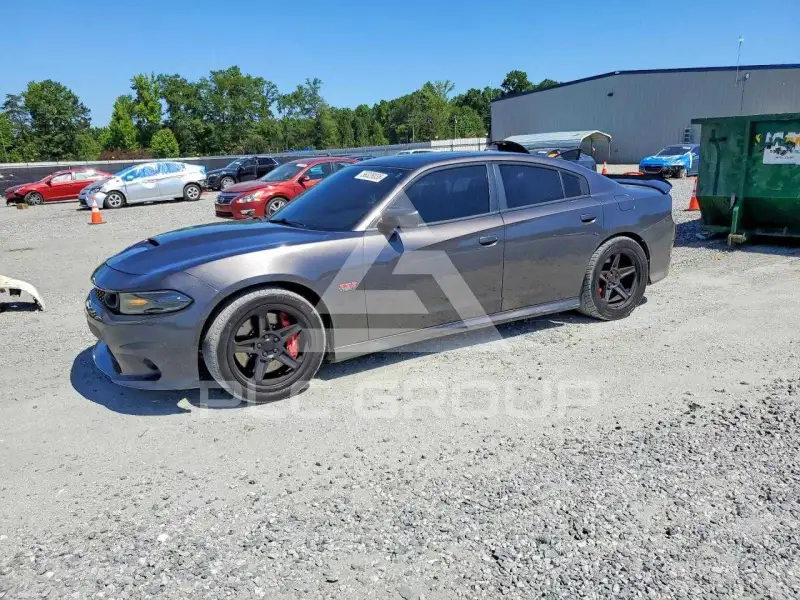 2016 Dodge CHARGER photo