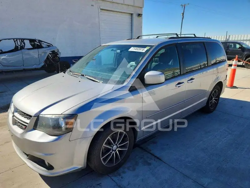 2016 Dodge CARAVAN фото