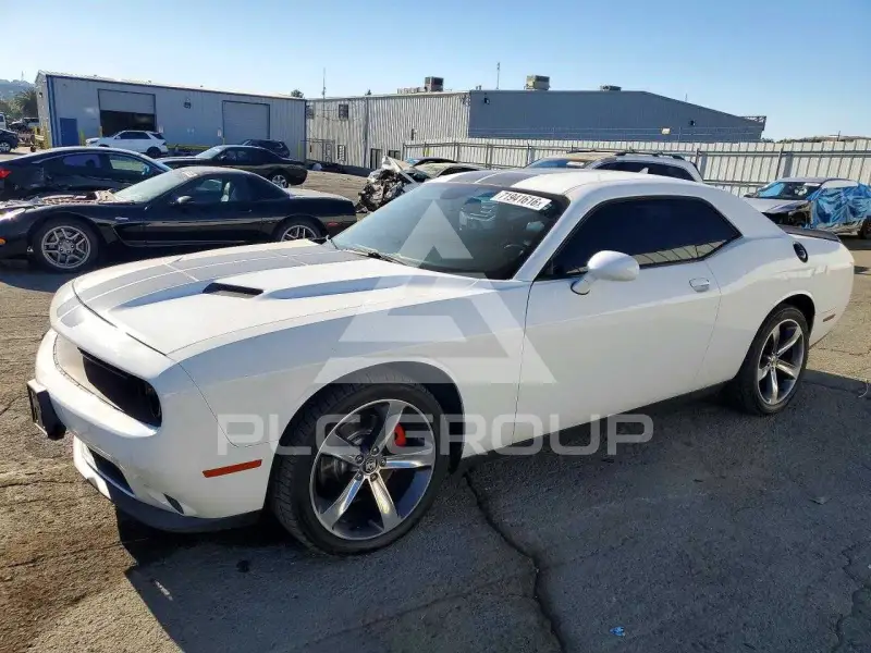 2016 Dodge CHALLENGER фото