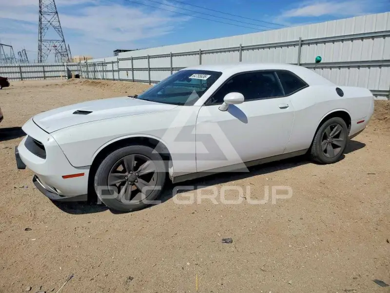 2016 Dodge CHALLENGER фото