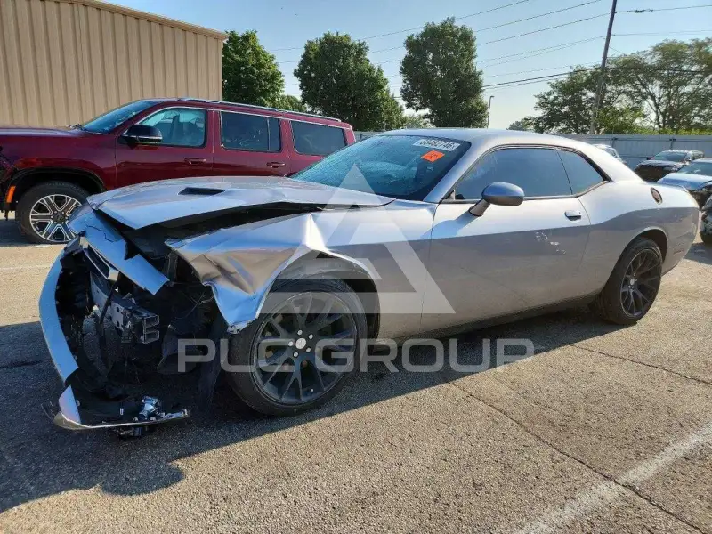 2016 Dodge CHALLENGER фото