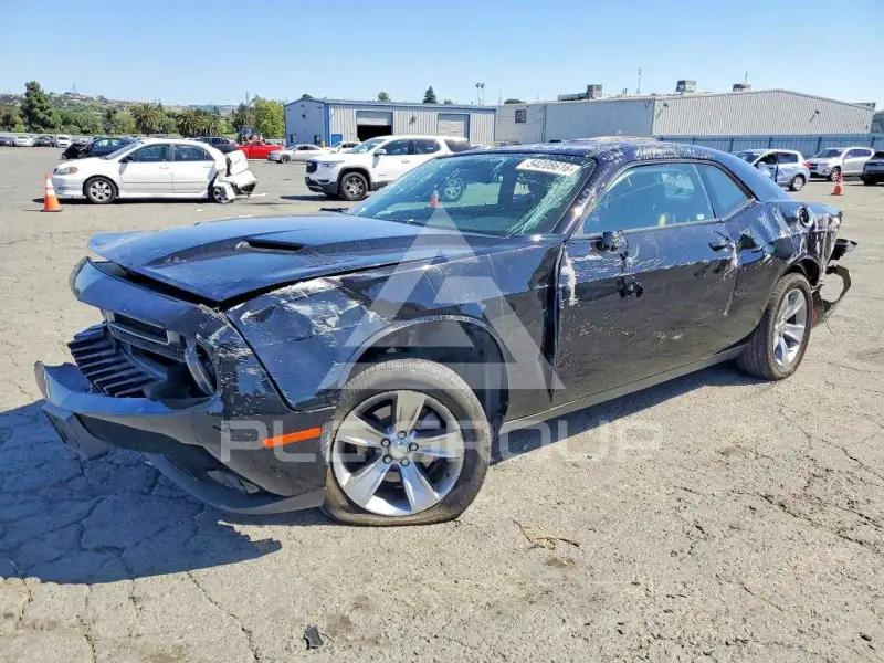 2016 Dodge CHALLENGER photo